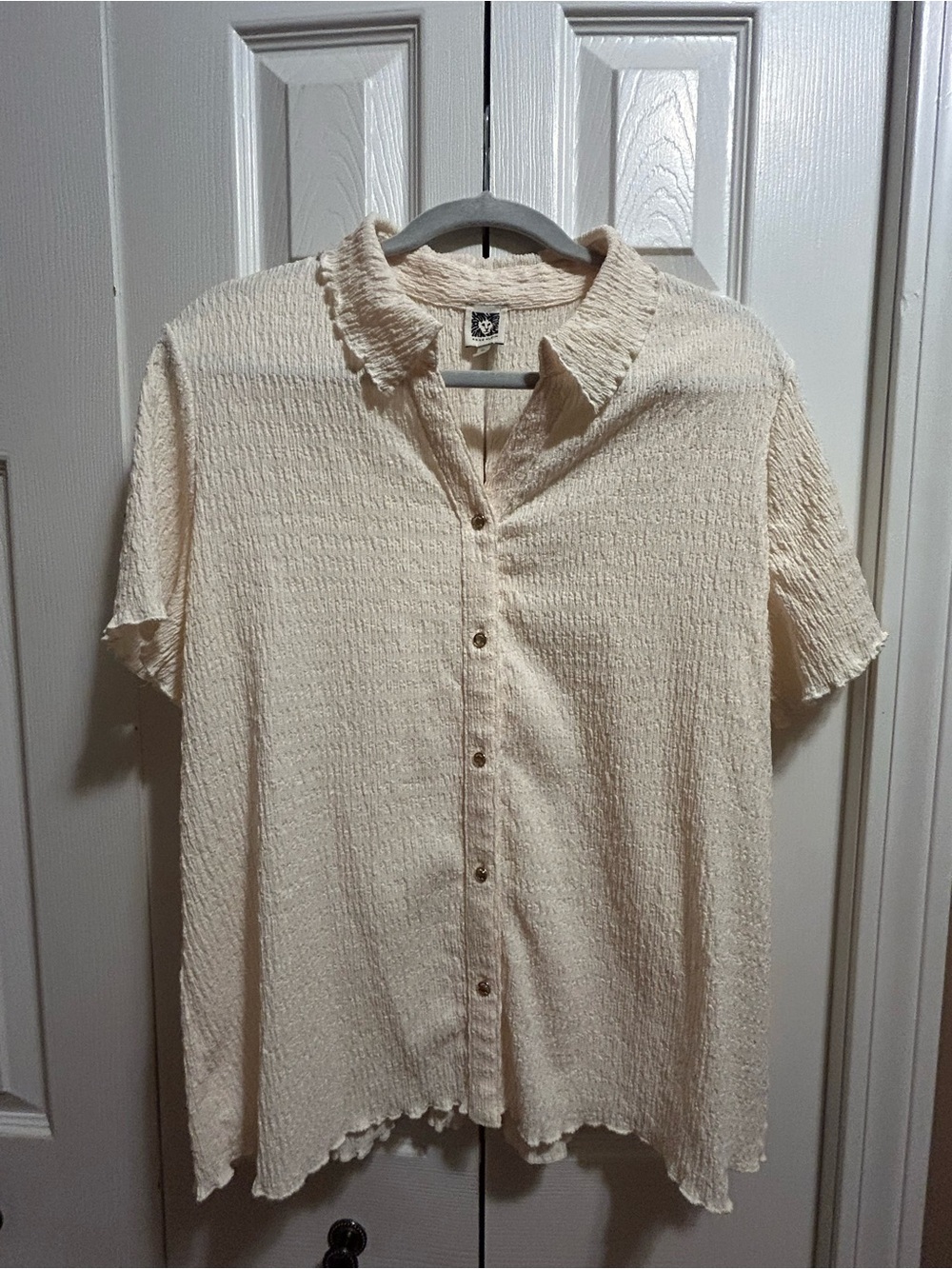 Anne Klein Cream Short-Sleeve Textured Button-Down Shirt by Anne Klein